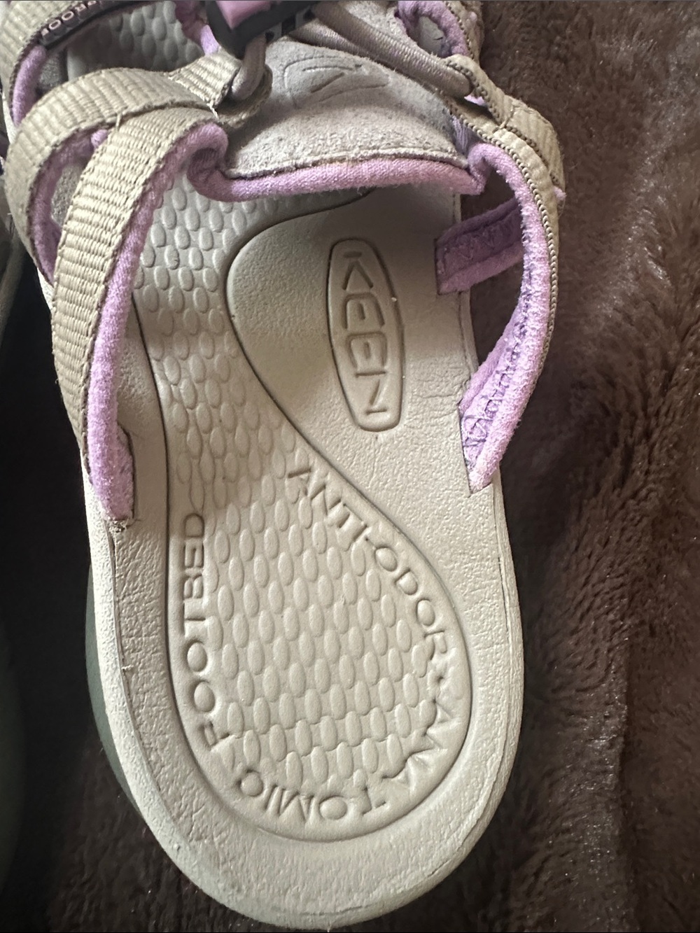 Keen Whisper Tan and Purple Outdoor Sandals Sz 6.5 - Picture 10 of 11